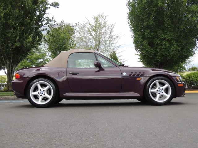 1998 BMW Z3 2.8 / Convertible / 5-SPEED / NEW TOP / Excel Cond - Photo 20 - Portland, OR 97217