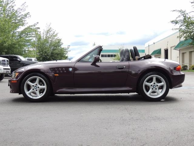 1998 BMW Z3 2.8 / Convertible / 5-SPEED / NEW TOP / Excel Cond - Photo 56 - Portland, OR 97217