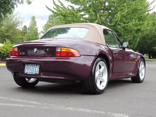 1998 BMW Z3 2.8 / Convertible / 5-SPEED / NEW TOP / Excel Cond - Photo 46 - Portland, OR 97217