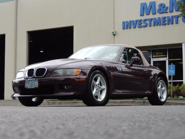1998 BMW Z3 2.8 / Convertible / 5-SPEED / NEW TOP / Excel Cond - Photo 53 - Portland, OR 97217
