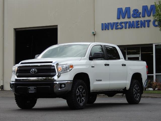 2014 Toyota Tundra SR5 / CrewMax / 4X4 / 5.7L / LEATHER / 1-Owner - Photo 46 - Portland, OR 97217