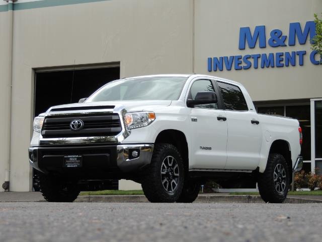 2014 Toyota Tundra SR5 / CrewMax / 4X4 / 5.7L / LEATHER / 1-Owner - Photo 48 - Portland, OR 97217