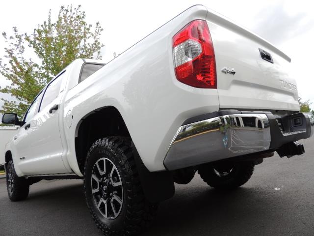 2014 Toyota Tundra SR5 / CrewMax / 4X4 / 5.7L / LEATHER / 1-Owner - Photo 11 - Portland, OR 97217