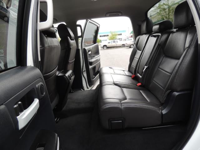 2014 Toyota Tundra SR5 / CrewMax / 4X4 / 5.7L / LEATHER / 1-Owner - Photo 15 - Portland, OR 97217