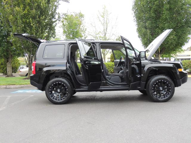 2016 Jeep Patriot Latitude / 4X4 / Heated Seats / LIFTED - Photo 30 - Portland, OR 97217