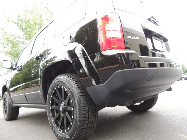 2016 Jeep Patriot Latitude / 4X4 / Heated Seats / LIFTED - Photo 11 - Portland, OR 97217