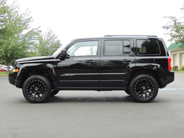 2016 Jeep Patriot Latitude / 4X4 / Heated Seats / LIFTED - Photo 3 - Portland, OR 97217