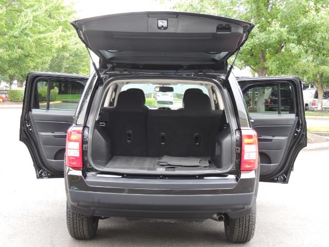 2016 Jeep Patriot Latitude / 4X4 / Heated Seats / LIFTED - Photo 22 - Portland, OR 97217