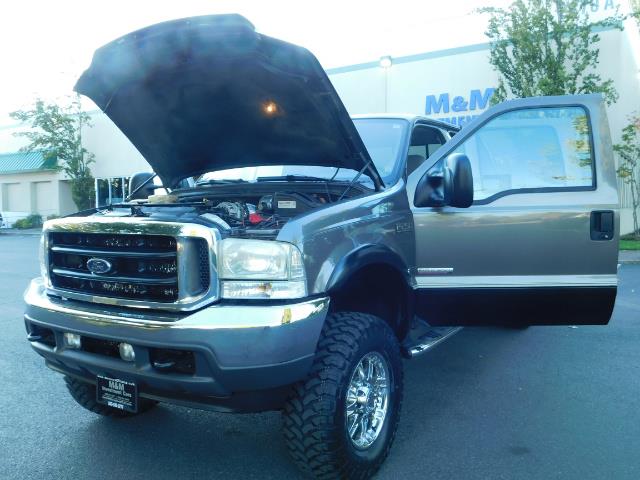 2003 Ford F-250 Super Duty Lariat / 4X4 / 7.3L DIESEL / FX-4 - Photo 25 - Portland, OR 97217