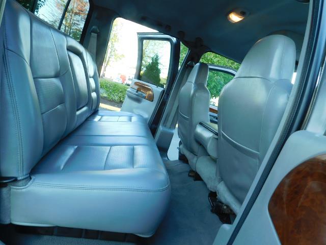 2003 Ford F-250 Super Duty Lariat / 4X4 / 7.3L DIESEL / FX-4 - Photo 14 - Portland, OR 97217