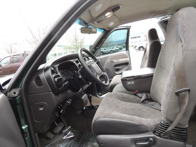 2001 Dodge Ram 2500 Quad Cab / 4X4 / 5.9 L Cummins Diesel / 102K MILES - Photo 14 - Portland, OR 97217