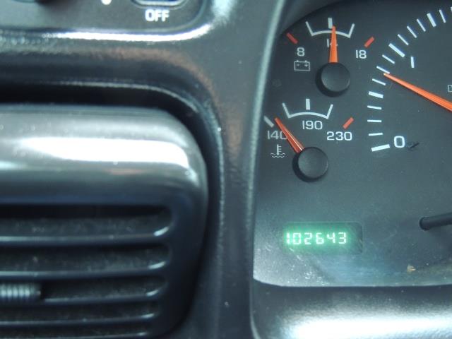 2001 Dodge Ram 2500 Quad Cab / 4X4 / 5.9 L Cummins Diesel / 102K MILES - Photo 36 - Portland, OR 97217