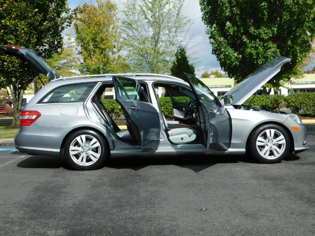 2011 Mercedes-Benz E 350 Luxury 4MATIC / Sport Wagon / REAR SEAT - Photo 30 - Portland, OR 97217