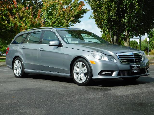 2011 Mercedes-Benz E 350 Luxury 4MATIC / Sport Wagon / REAR SEAT - Photo 2 - Portland, OR 97217