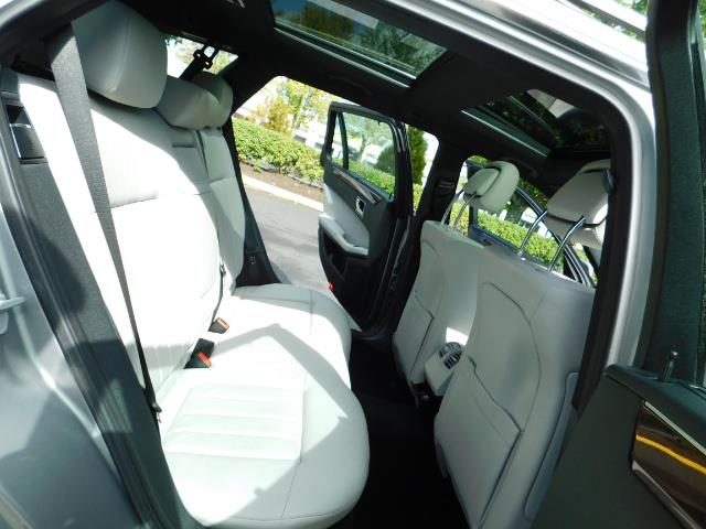 2011 Mercedes-Benz E 350 Luxury 4MATIC / Sport Wagon / REAR SEAT - Photo 16 - Portland, OR 97217