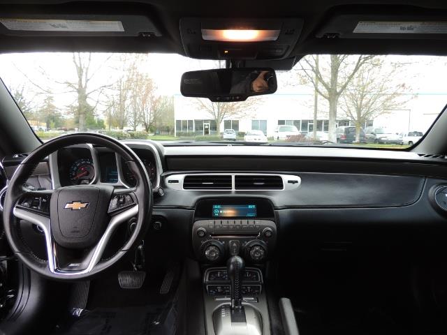 2012 Chevrolet Camaro SS / RS Package / Leather / Sunroof /Backup camera - Photo 37 - Portland, OR 97217