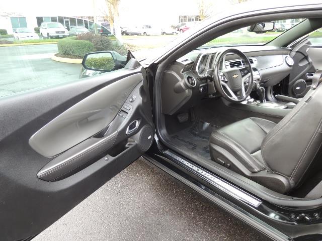 2012 Chevrolet Camaro SS / RS Package / Leather / Sunroof /Backup camera - Photo 13 - Portland, OR 97217