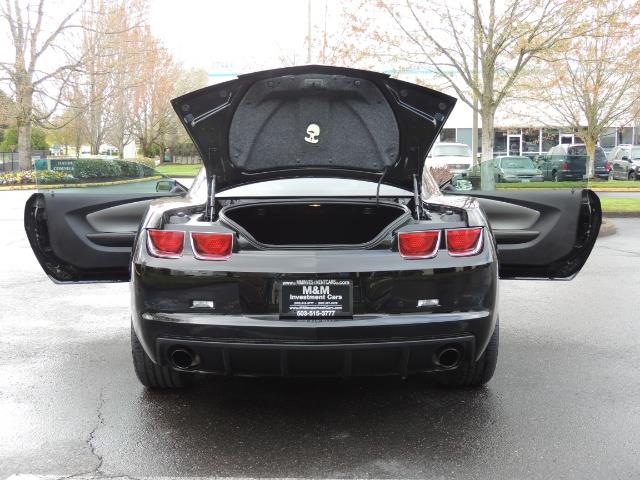 2012 Chevrolet Camaro SS / RS Package / Leather / Sunroof /Backup camera - Photo 28 - Portland, OR 97217