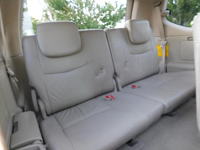 2006 Lexus GX 470 4dr SUV / 4WD / 3Rd Seat / Excel Cond - Photo 36 - Portland, OR 97217