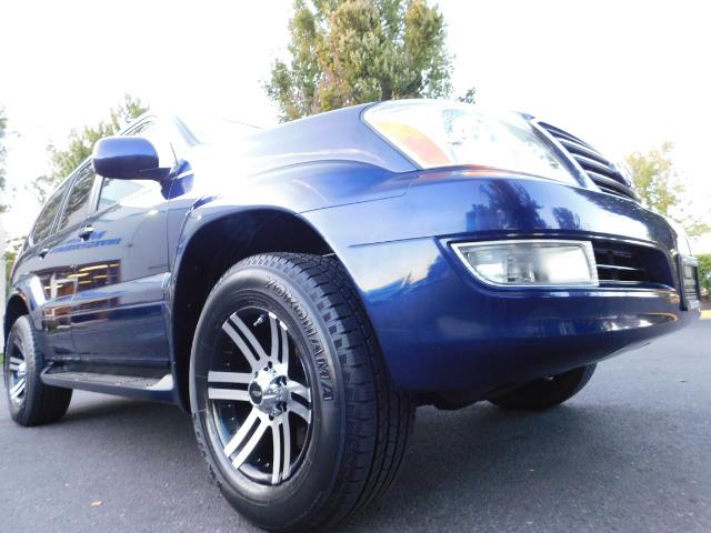 2006 Lexus GX 470 4dr SUV / 4WD / 3Rd Seat / Excel Cond - Photo 10 - Portland, OR 97217