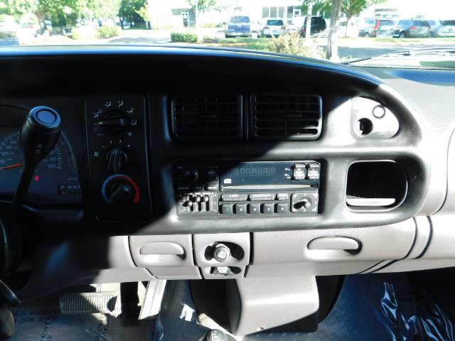2002 Dodge Ram 2500 4X4 Long Bed 5.9 L Cummins Diesel LIFTED 100K MLS - Photo 34 - Portland, OR 97217