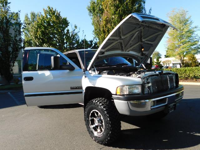 2002 Dodge Ram 2500 4X4 Long Bed 5.9 L Cummins Diesel LIFTED 100K MLS - Photo 28 - Portland, OR 97217