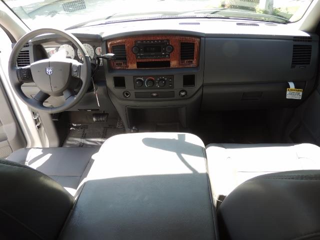 2006 Dodge Ram 2500 Laramie 5.9L Quad Cab 4WD LIFTED / 35 "MUD LOWMILES - Photo 13 - Portland, OR 97217