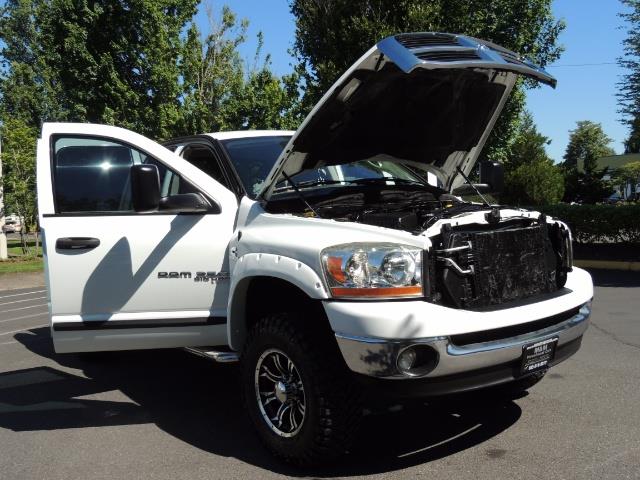 2006 Dodge Ram 2500 Laramie 5.9L Quad Cab 4WD LIFTED / 35 "MUD LOWMILES - Photo 29 - Portland, OR 97217