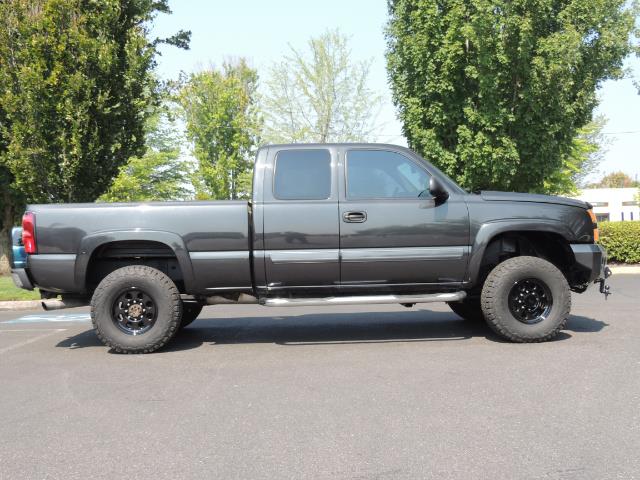 2005 Chevrolet Silverado 2500 LT 4dr Extended Cab LT / 4X4 / DURAMAX DIESEL - Photo 4 - Portland, OR 97217