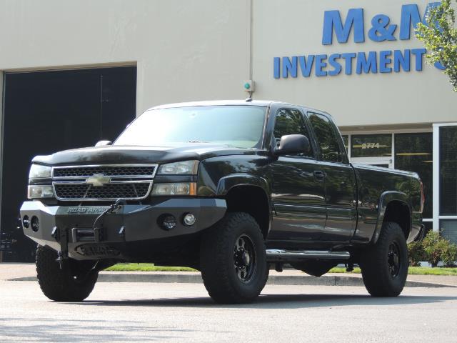 2005 Chevrolet Silverado 2500 LT 4dr Extended Cab LT / 4X4 / DURAMAX DIESEL - Photo 40 - Portland, OR 97217