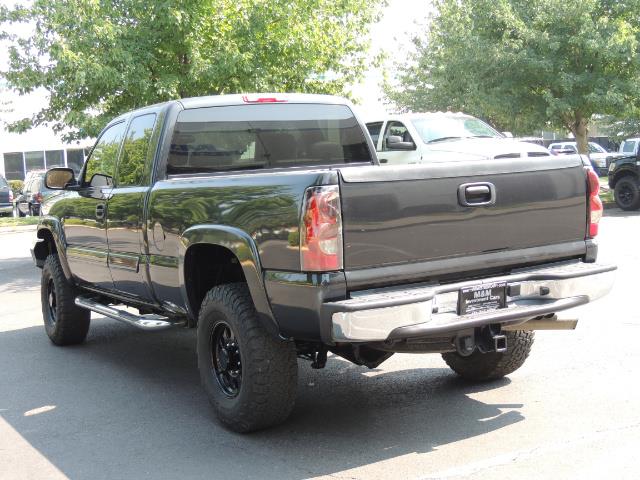 2005 Chevrolet Silverado 2500 LT 4dr Extended Cab LT / 4X4 / DURAMAX DIESEL - Photo 7 - Portland, OR 97217