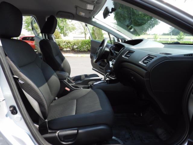 2015 Honda Civic SE / Sedan / Backup camera / Spoiler / 1-OWNER - Photo 17 - Portland, OR 97217