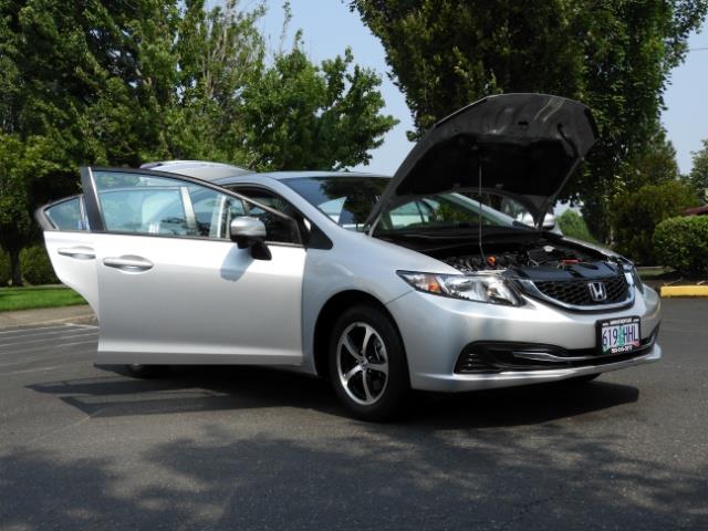 2015 Honda Civic SE / Sedan / Backup camera / Spoiler / 1-OWNER - Photo 31 - Portland, OR 97217