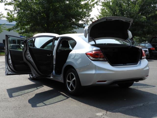2015 Honda Civic SE / Sedan / Backup camera / Spoiler / 1-OWNER - Photo 27 - Portland, OR 97217