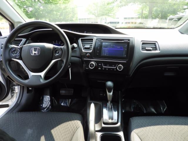 2015 Honda Civic SE / Sedan / Backup camera / Spoiler / 1-OWNER - Photo 22 - Portland, OR 97217