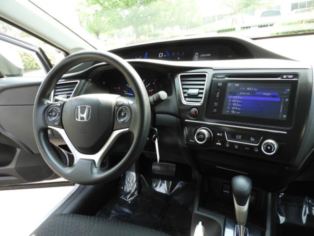 2015 Honda Civic SE / Sedan / Backup camera / Spoiler / 1-OWNER - Photo 19 - Portland, OR 97217