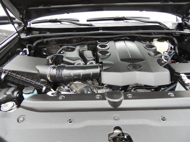 2016 Toyota 4Runner 4WD / V6 / 3RD SEAT / FACTORY WARRANTY / LIFTED !! - Photo 31 - Portland, OR 97217