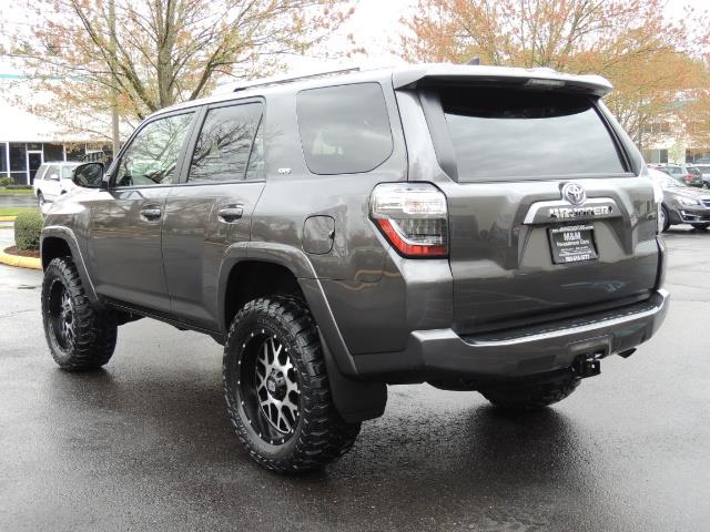 2016 Toyota 4Runner 4WD / V6 / 3RD SEAT / FACTORY WARRANTY / LIFTED !! - Photo 7 - Portland, OR 97217
