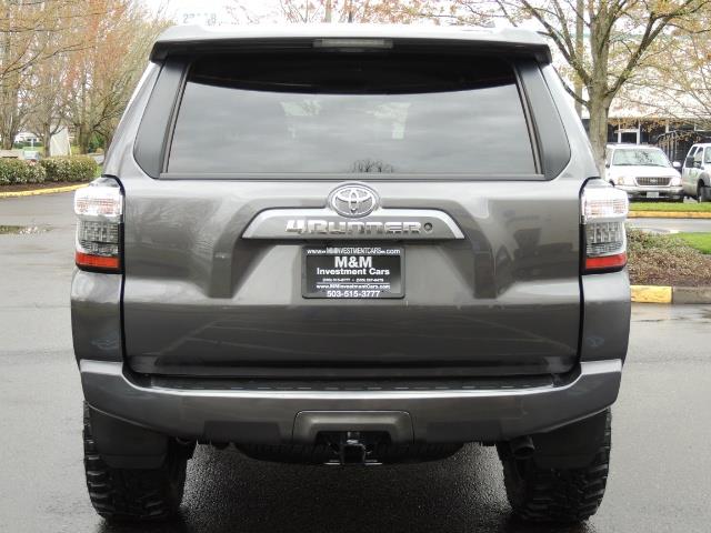 2016 Toyota 4Runner 4WD / V6 / 3RD SEAT / FACTORY WARRANTY / LIFTED !! - Photo 6 - Portland, OR 97217