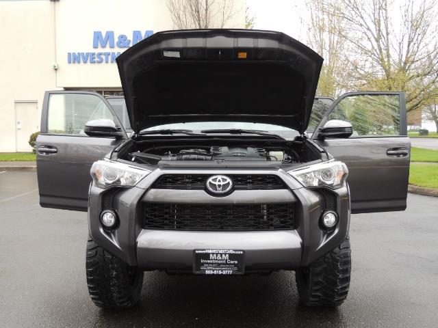 2016 Toyota 4Runner 4WD / V6 / 3RD SEAT / FACTORY WARRANTY / LIFTED !! - Photo 30 - Portland, OR 97217