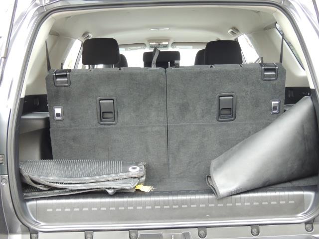 2016 Toyota 4Runner 4WD / V6 / 3RD SEAT / FACTORY WARRANTY / LIFTED !! - Photo 27 - Portland, OR 97217