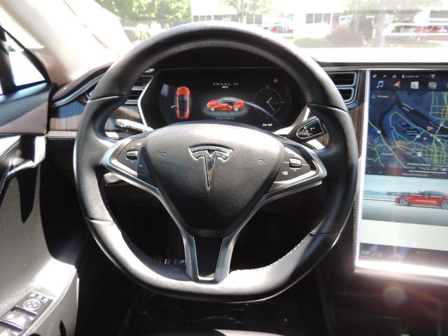 2014 Tesla Model S 85 / Leather / Heated seats / Panorama Roof / Navi - Photo 38 - Portland, OR 97217