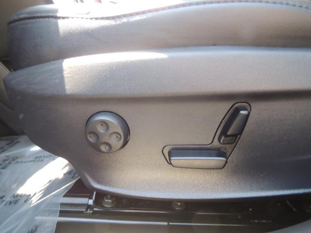2014 Tesla Model S 85 / Leather / Heated seats / Panorama Roof / Navi - Photo 35 - Portland, OR 97217