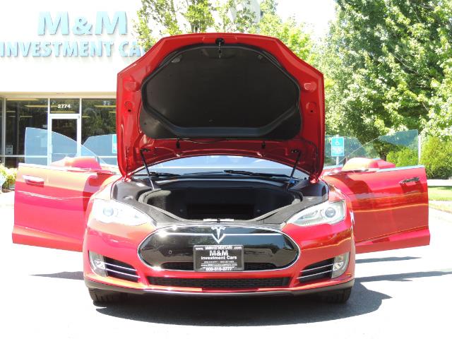 2014 Tesla Model S 85 / Leather / Heated seats / Panorama Roof / Navi - Photo 32 - Portland, OR 97217