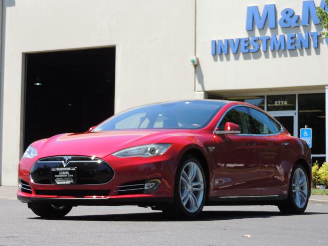 2014 Tesla Model S 85 / Leather / Heated seats / Panorama Roof / Navi - Photo 50 - Portland, OR 97217