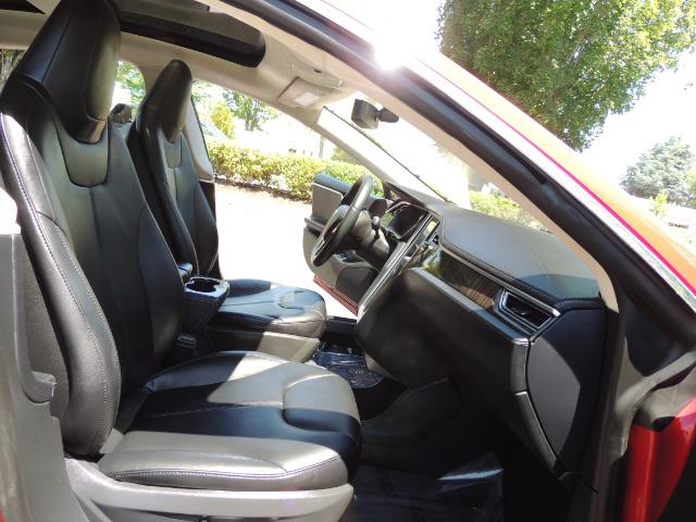 2014 Tesla Model S 85 / Leather / Heated seats / Panorama Roof / Navi - Photo 15 - Portland, OR 97217