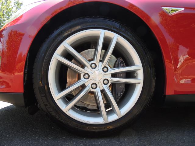 2014 Tesla Model S 85 / Leather / Heated seats / Panorama Roof / Navi - Photo 42 - Portland, OR 97217