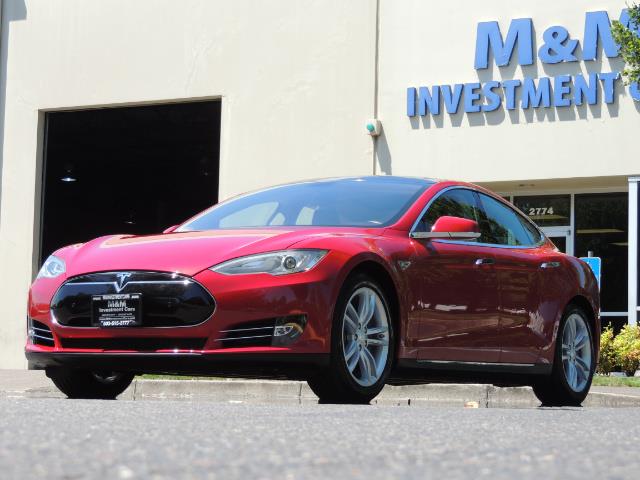 2014 Tesla Model S 85 / Leather / Heated seats / Panorama Roof / Navi - Photo 47 - Portland, OR 97217