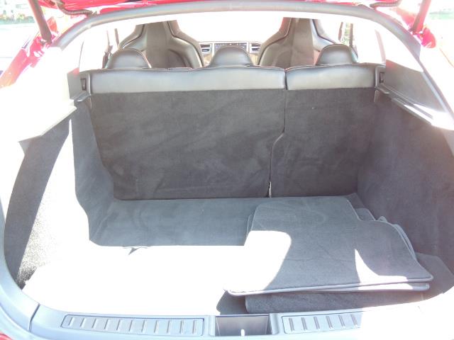 2014 Tesla Model S 85 / Leather / Heated seats / Panorama Roof / Navi - Photo 16 - Portland, OR 97217