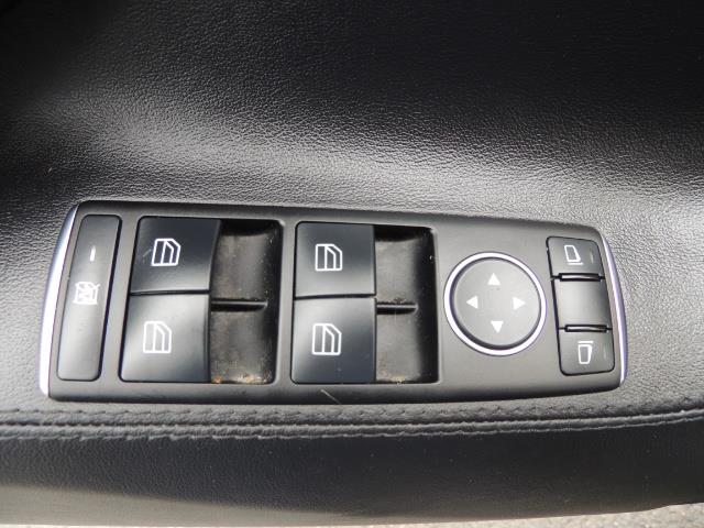 2013 Tesla Model S Tech Package / 5YR TESLA EXTENDED WARRANTY INCLUDE - Photo 33 - Portland, OR 97217